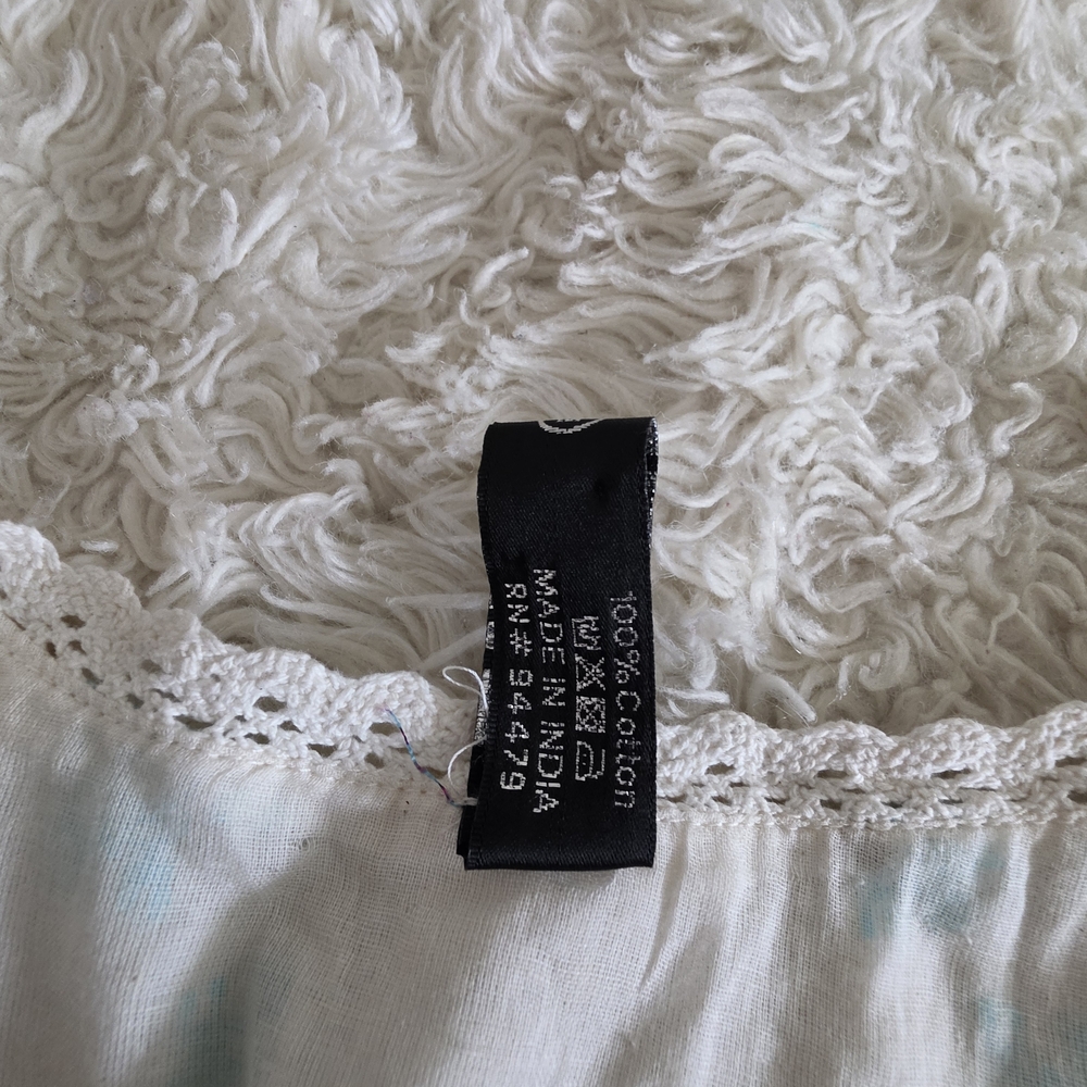 Bohemian V-Neck White Maxi Dress with Teal Embroidery - Picture 4 of 7